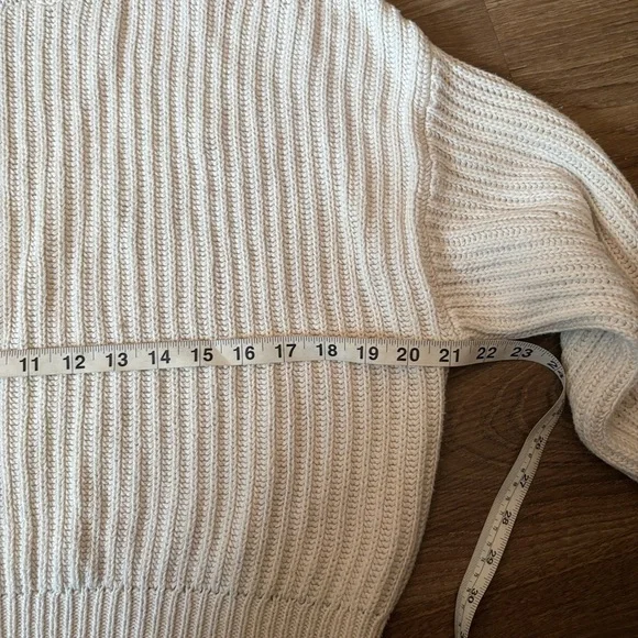 🎉SALE! a new day Cream Crew Neck Sweater - Picture 5 of 10